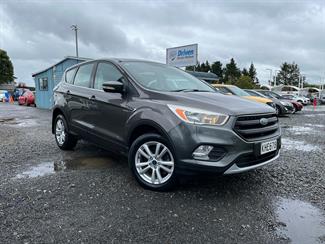 2017 Ford Escape - Thumbnail