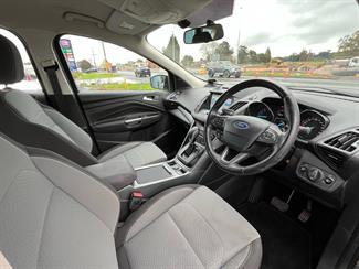 2017 Ford Escape - Thumbnail