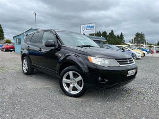 2007 Mitsubishi Outlander - Thumbnail