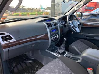 2016 Foton Tunland - Thumbnail