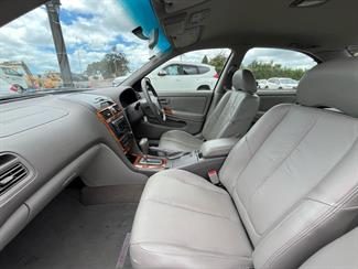 2003 Nissan Maxima - Thumbnail