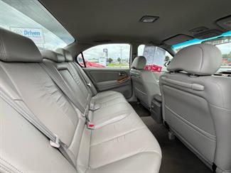 2003 Nissan Maxima - Thumbnail