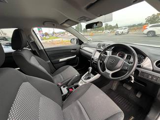 2018 Suzuki Vitara - Thumbnail