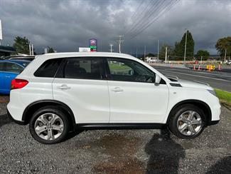 2018 Suzuki Vitara - Thumbnail