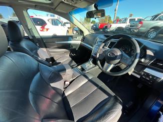 2009 Subaru Legacy - Thumbnail