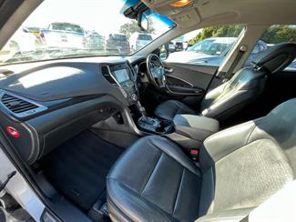 2014 Hyundai Santa Fe - Thumbnail