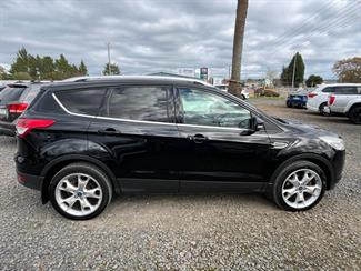 2013 Ford Kuga - Thumbnail