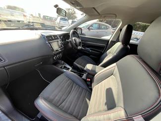 2017 Mitsubishi Asx - Thumbnail
