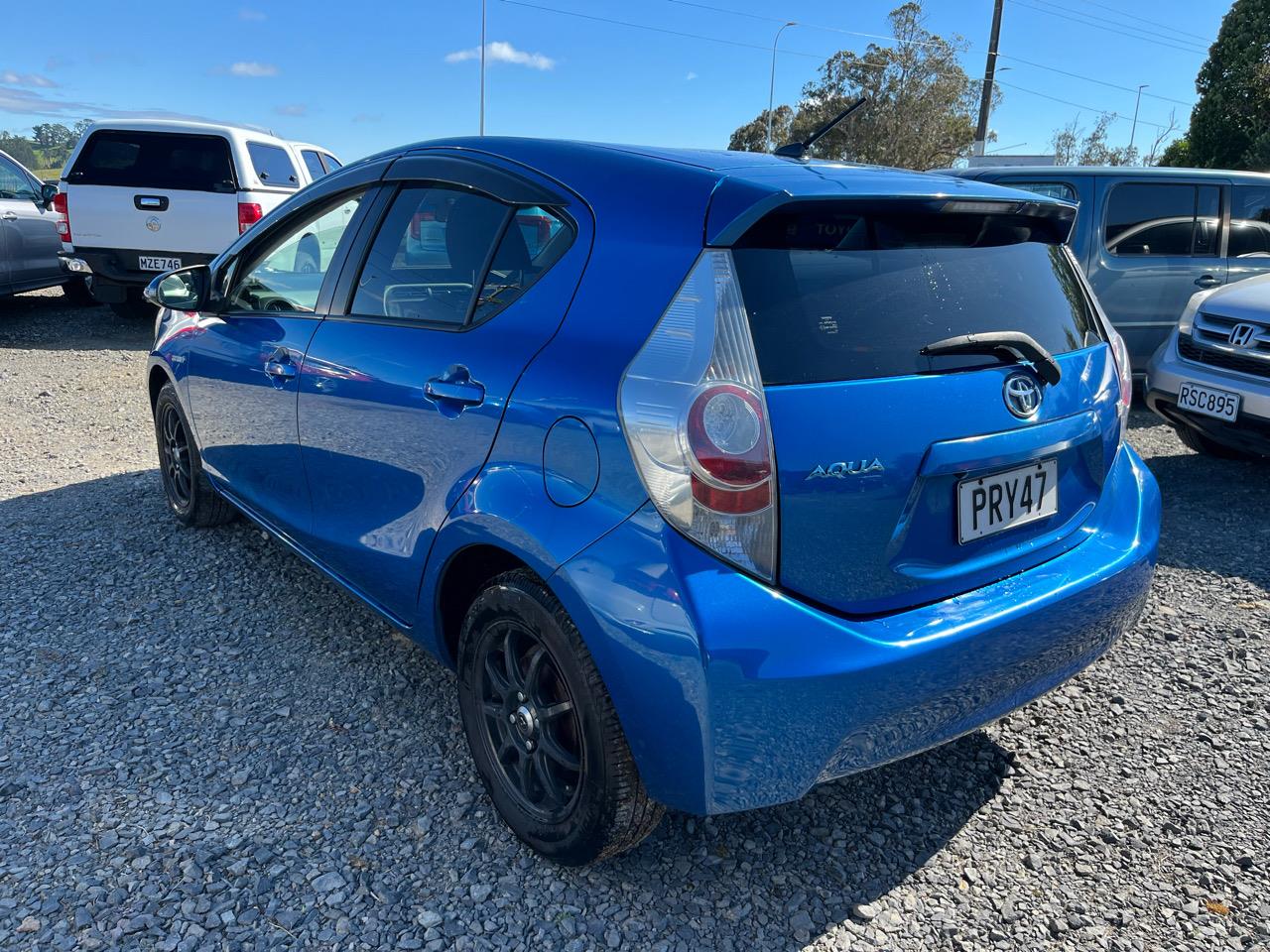 2013 Toyota Aqua
