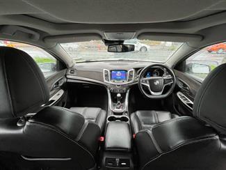 2017 Holden Commodore - Thumbnail