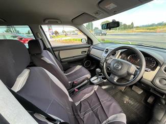 2005 Mazda Verisa - Thumbnail