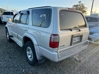 1998 Toyota Hilux - Thumbnail