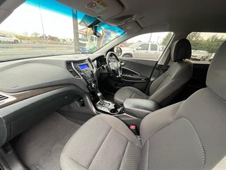 2015 Hyundai Santa Fe - Thumbnail