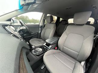 2015 Hyundai Santa Fe - Thumbnail