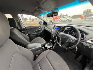 2015 Hyundai Santa Fe - Thumbnail