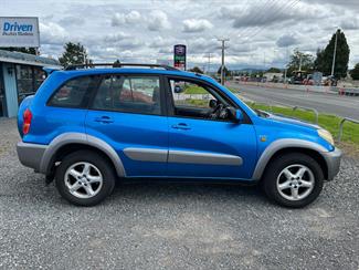 2002 Toyota Rav4 - Thumbnail