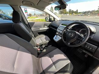 2005 Mazda Premacy - Thumbnail