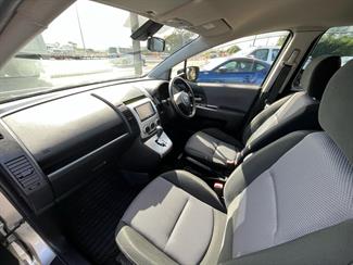 2005 Mazda Premacy - Thumbnail