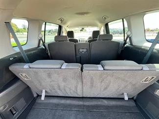 2005 Mazda Premacy - Thumbnail