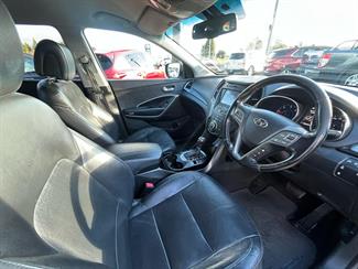 2013 Hyundai Santa Fe - Thumbnail