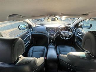 2013 Hyundai Santa Fe - Thumbnail
