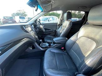 2013 Hyundai Santa Fe - Thumbnail