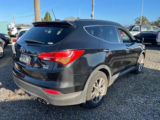 2013 Hyundai Santa Fe - Thumbnail