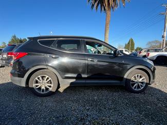 2013 Hyundai Santa Fe - Thumbnail