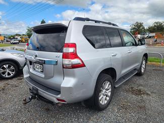 2017 Toyota Landcruiser Prado - Thumbnail