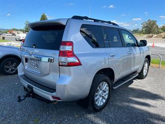 2017 Toyota Landcruiser Prado - Thumbnail