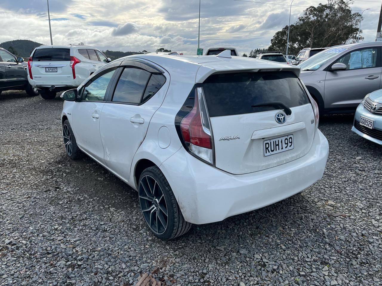 2016 Toyota Aqua