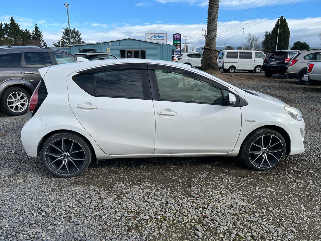 2016 Toyota Aqua