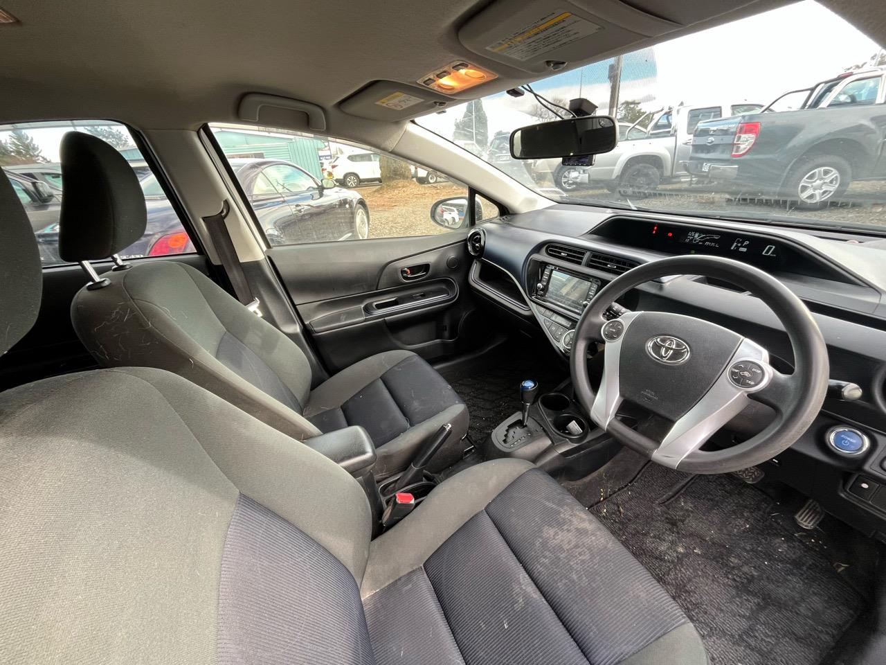 2016 Toyota Aqua