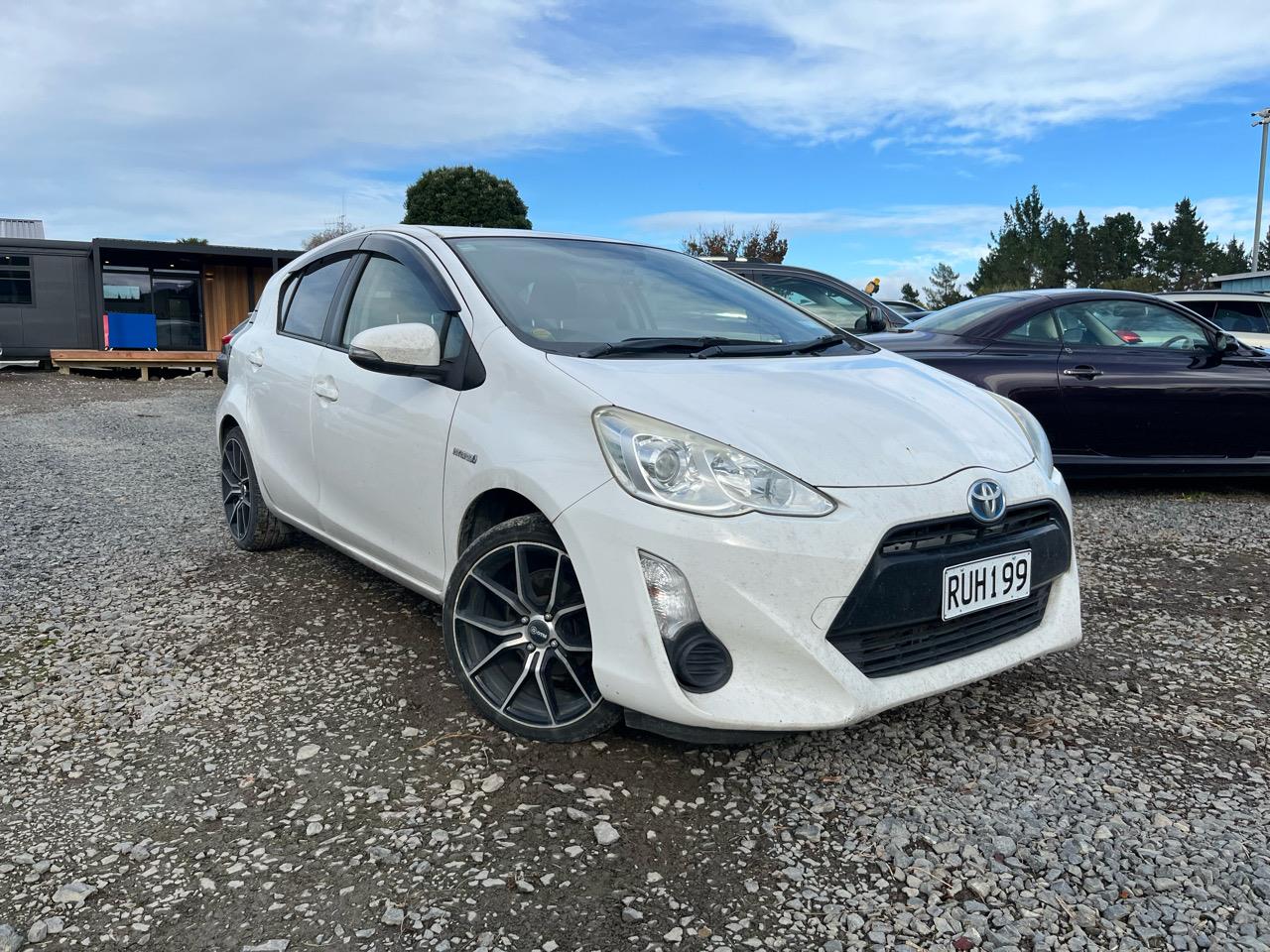 2016 Toyota Aqua
