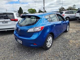 2013 Mazda 3 - Thumbnail