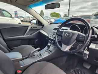2013 Mazda 3 - Thumbnail