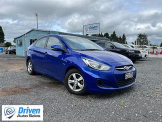 2011 Hyundai Accent - Thumbnail