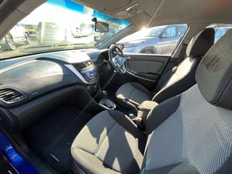 2011 Hyundai Accent - Thumbnail