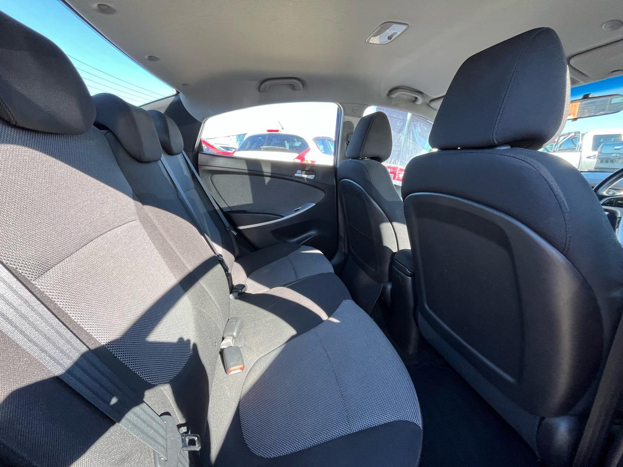2011 Hyundai Accent