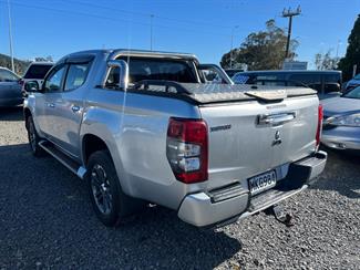 2019 Mitsubishi Triton - Thumbnail