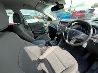 2014 Hyundai Santa Fe - Thumbnail