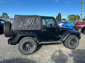 2007 Jeep Wrangler - Thumbnail