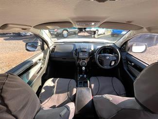 2016 Holden Colorado - Thumbnail