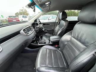 2015 Kia Sorento - Thumbnail