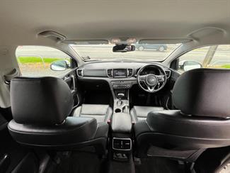 2016 Kia Sportage - Thumbnail