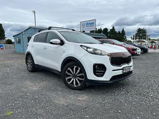 2016 Kia Sportage - Thumbnail