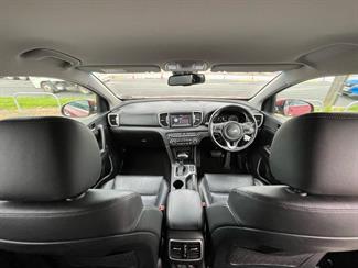 2016 Kia Sportage - Thumbnail