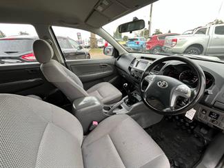 2014 Toyota Hilux - Thumbnail