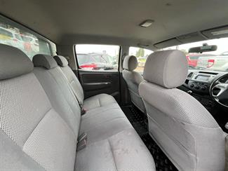 2014 Toyota Hilux - Thumbnail