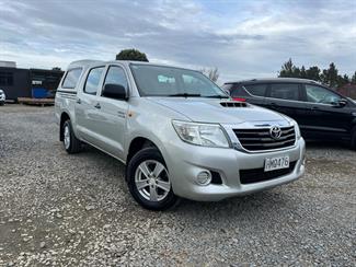 2014 Toyota Hilux - Thumbnail